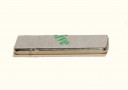 Aimant rectangle autocollant (15 x 5 x 1 mm)