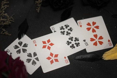 Yuci playing card