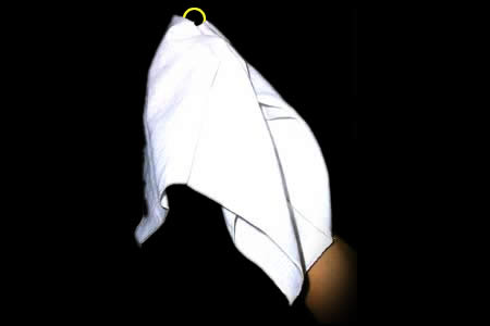 Handkerchief vanishing ring - white