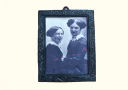 tour de magie : Portrait encadré des 2 filles (28,5 x 22,5 cm)