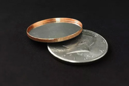 Magnetic Expanded Shell (Half Dollar)