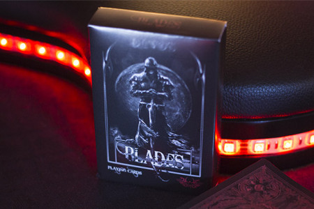 Blades Blood Moon playing Cards (Standard Edition)