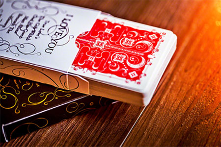 Love Art Deck (Red / Limited Edition) deck
