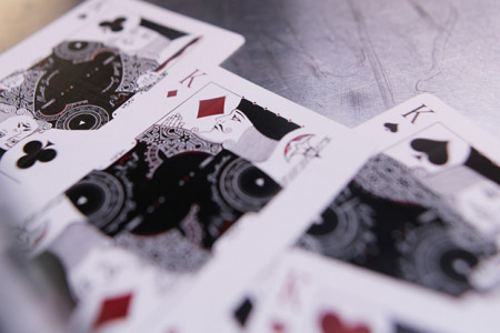 Gambler's Playing Cards (Borderless Black)