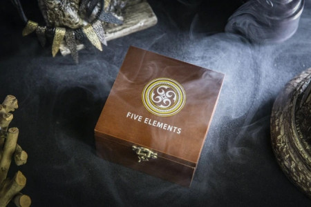 Five elements playing cards wooden collection set