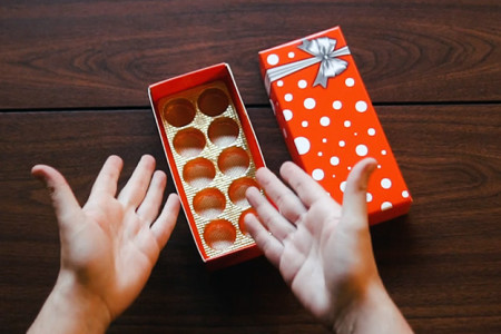 Caja de Bombones (Caja Roja)