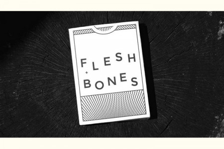 Jeu Flesh and Bones