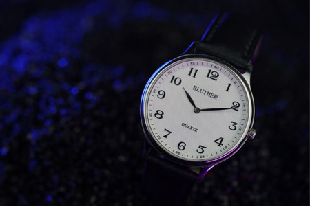 Reloj Infinity Watch V3 (Dial Blanco / Mando a distancia)