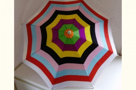 4 silks, 4 umbrellas Deluxe (parapluies multicolores)