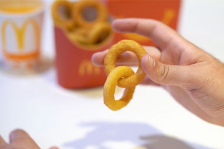 Linking Onion Rings