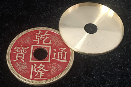 Chinese Palace Red Coin Shell (Diameter 1 dollar)