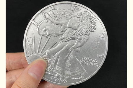 Deluxe Giant Walking Liberty Coin (7.3 cm)