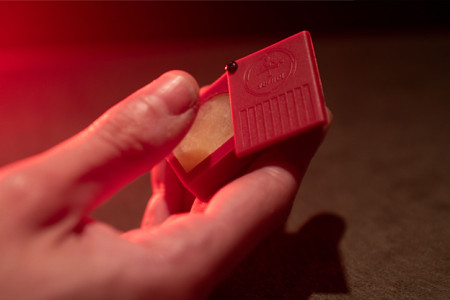 Digit Moistener Digit Moistener