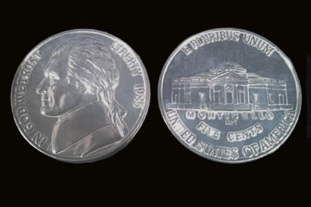 Moneda Five Cents gigante