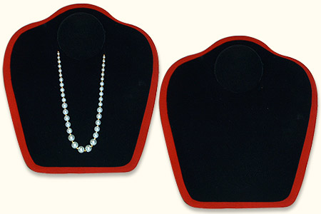 The Necklace Case - tora-magic