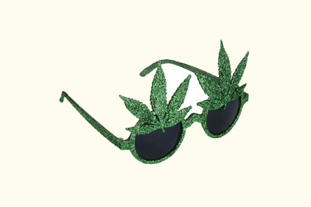 Lunette feuille de cannabis