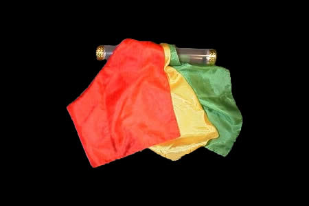 Les foulards noués par le souffle