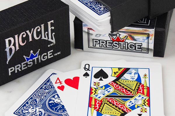 Jeu de cartes à jouer poker magie prestidigitation Bicycle prestige