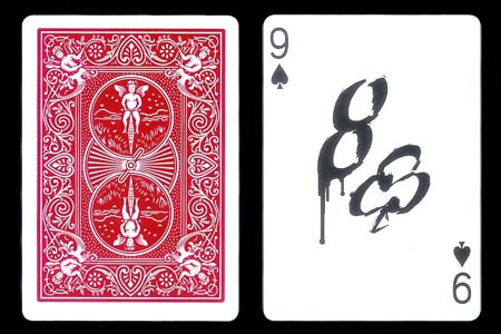 Carte Bicycle 9 de Pique tagué 8 de trèfle