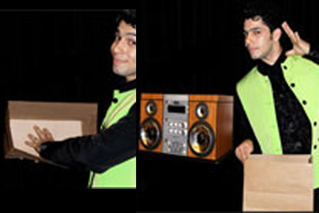 Appearing 1 CD player from empty bag