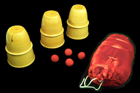 Wooden Cups and Balls (with 4 balls